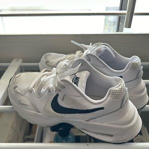 Nike Air Max Fusion sneakers